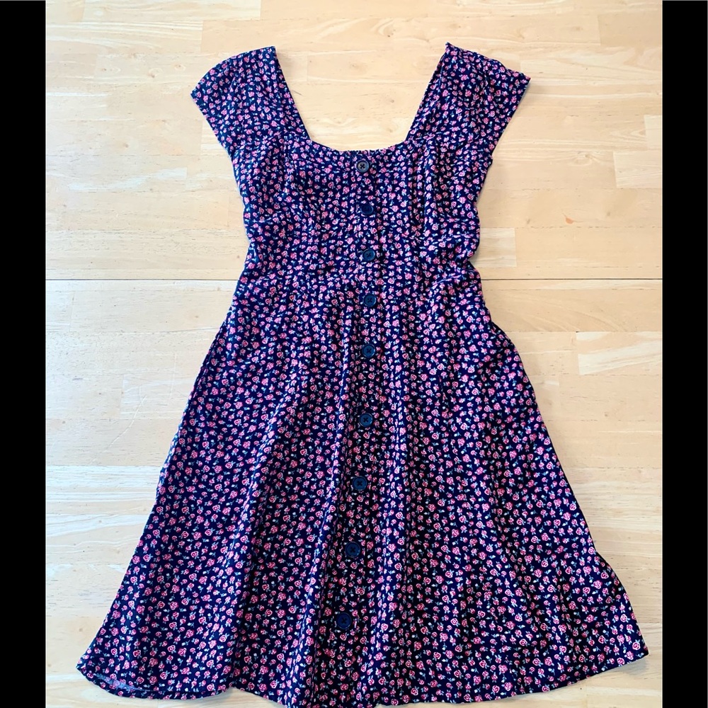 lightweight floral dress with pockets 🎈SALE